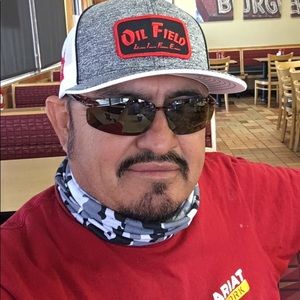 Meet your Posher, Henry